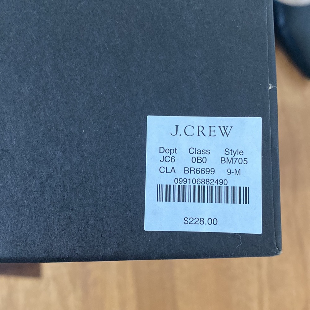 NIB J. Crew Kid Suede w/ Piping Lady Ankle Boots in Café Latte, Size 9 - Picture 6 of 6